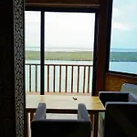 Skela E Pirgut Bed & Breakfast Divjake