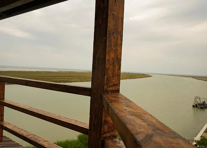 Bed & Breakfast Skela E Pirgut *