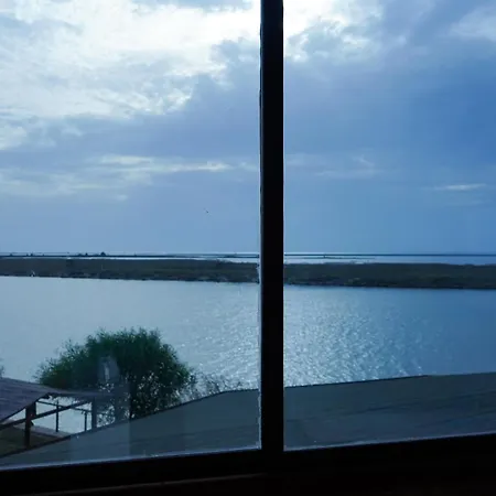 Bed & Breakfast Skela E Pirgut *