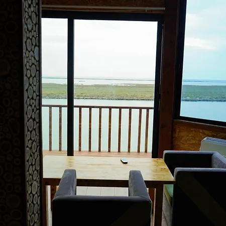 Skela E Pirgut Bed & Breakfast Divjake