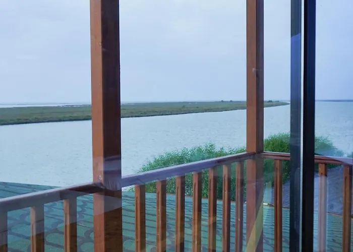 Skela E Pirgut Bed & Breakfast *