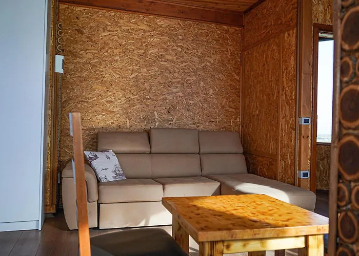 Skela E Pirgut Bed & Breakfast Divjake